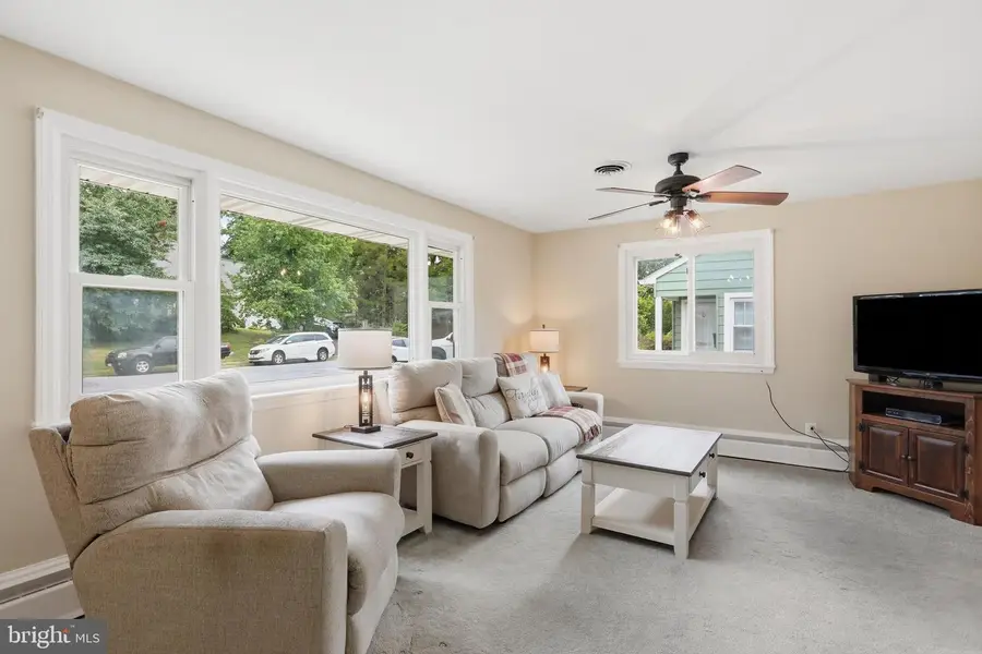 206 W 12th St, Frederick, MD 21701 - #3