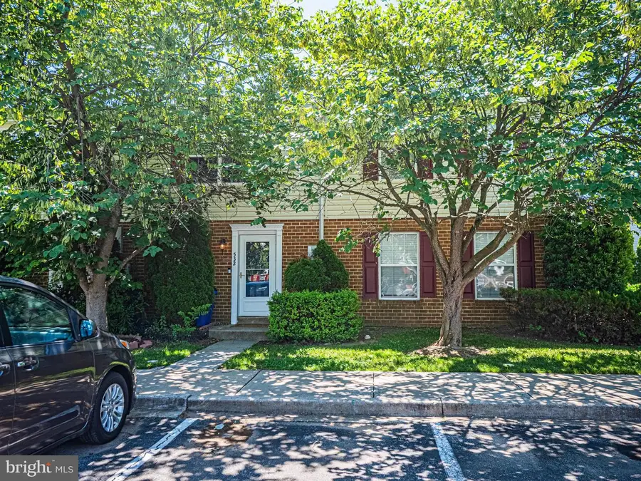 532 Essex Place, Frederick, MD 21703 - #2