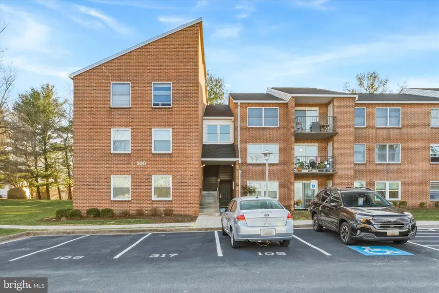 200 Chapel Ct #211, Walkersville, MD 21793 - #2