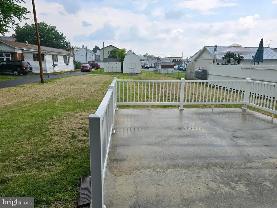 4 S Altamont Ave, Thurmont, MD 21788 - #3