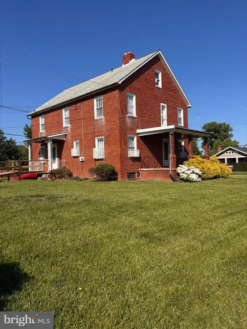 1401 N Market St, Frederick, MD 21701 - #3