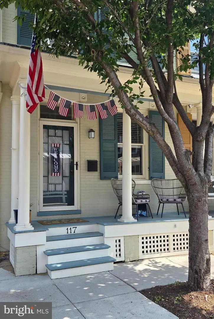 117 E 5th St, Frederick, MD 21701 - #2