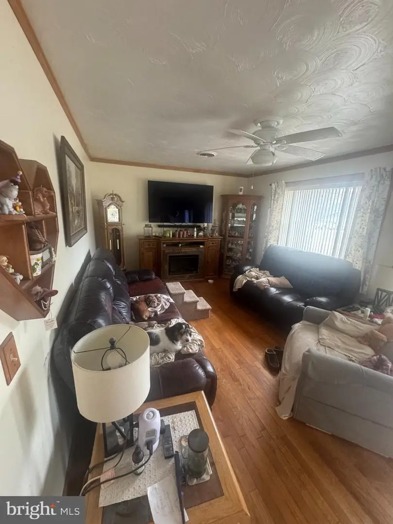 105 Locust Dr, Thurmont, MD 21788 - #2