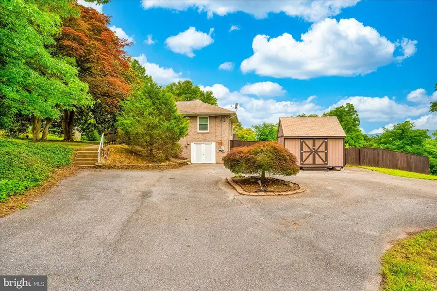5968 Grove Hill Rd, Frederick, MD 21703 - #2