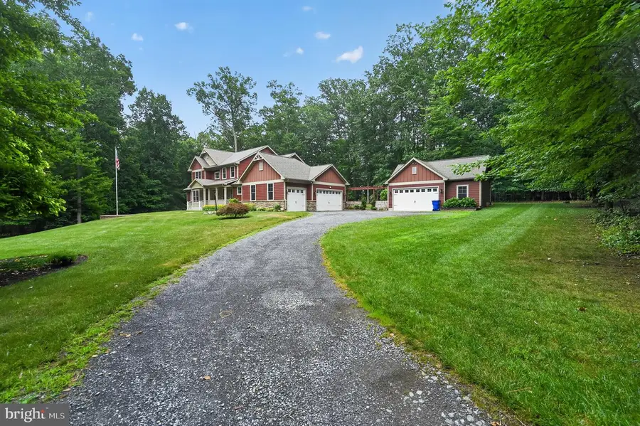 8711 Chestnut Grove Rd, Frederick, MD 21701 - #2