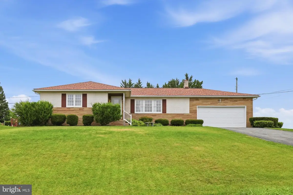 2 James St, Woodsboro, MD 21798 - #1