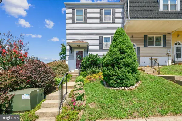 74 Oxford Ct, WALKERSVILLE, MD 21793