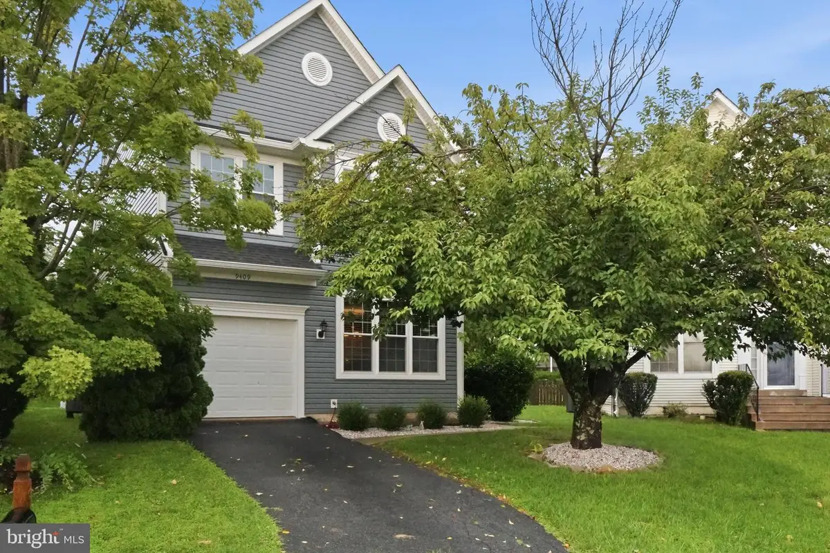 9409 Bridgewater Ct W, Frederick, MD 21701 - #1