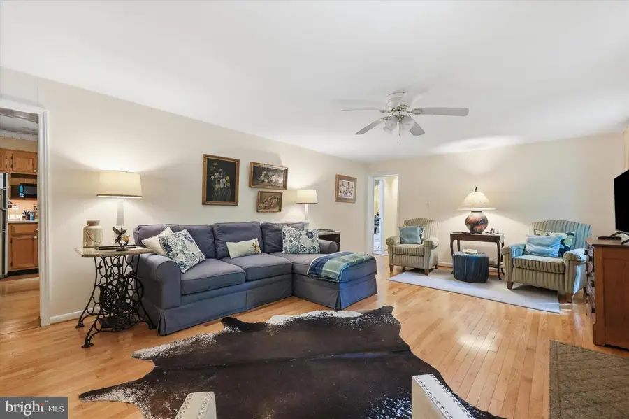 9307 Bethel Rd, Frederick, MD 21702 - #3