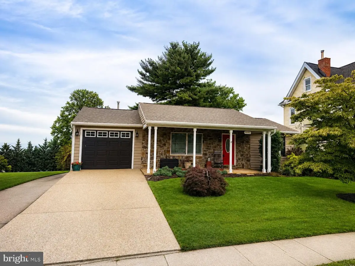 6646 Jefferson Blvd, Frederick, MD 21703 - #1