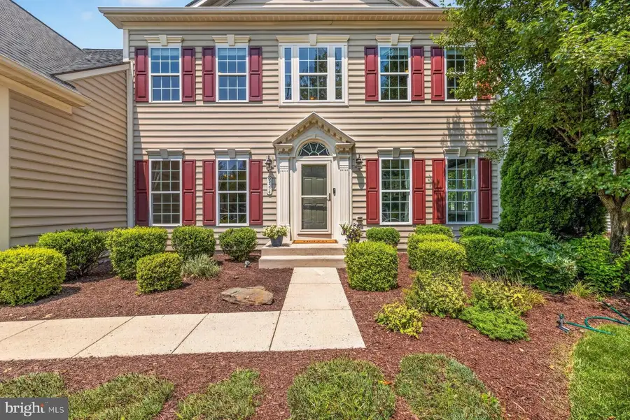 9754 Wyndham Dr, Frederick, MD 21704 - #3