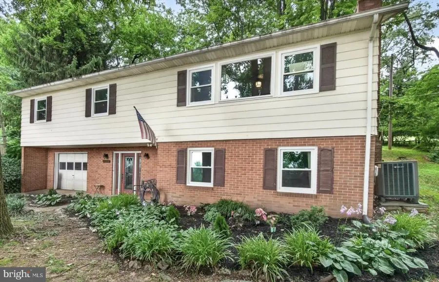 6144 Mount Phillip Rd, Frederick, MD 21703 - #2
