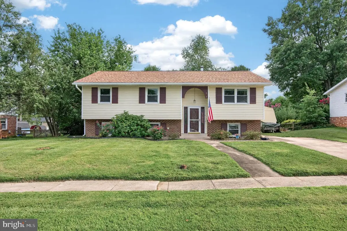 214 Glade Blvd, Walkersville, MD 21793 - #1