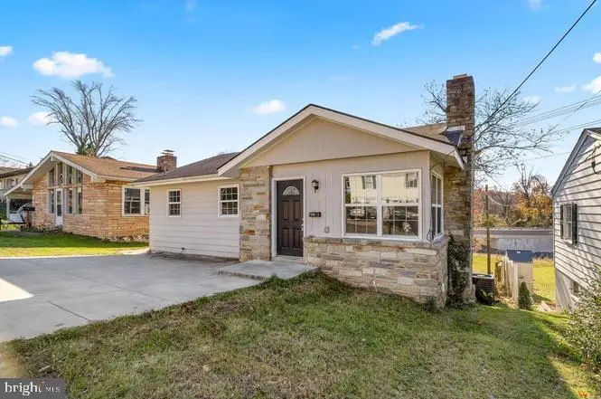 704 Brunswick St, Brunswick, MD 21716 - #1