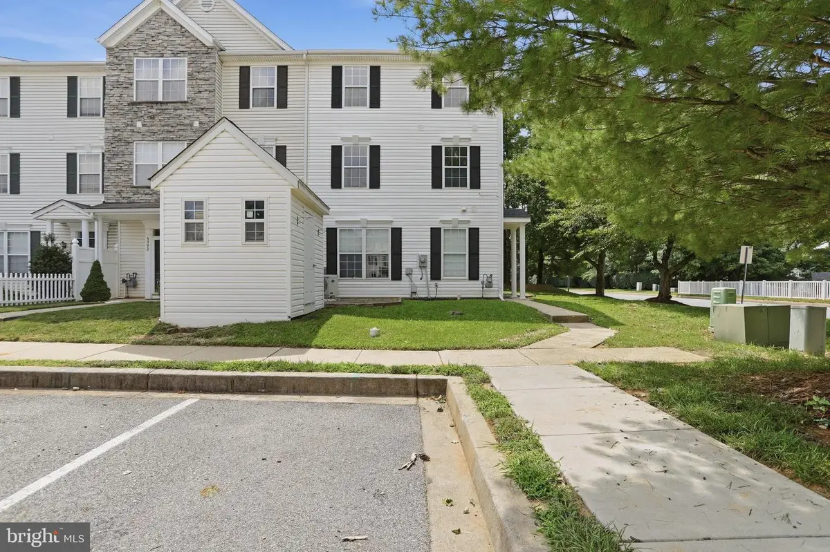 4900 Edgeware Ter, Frederick, MD 21703 - #1