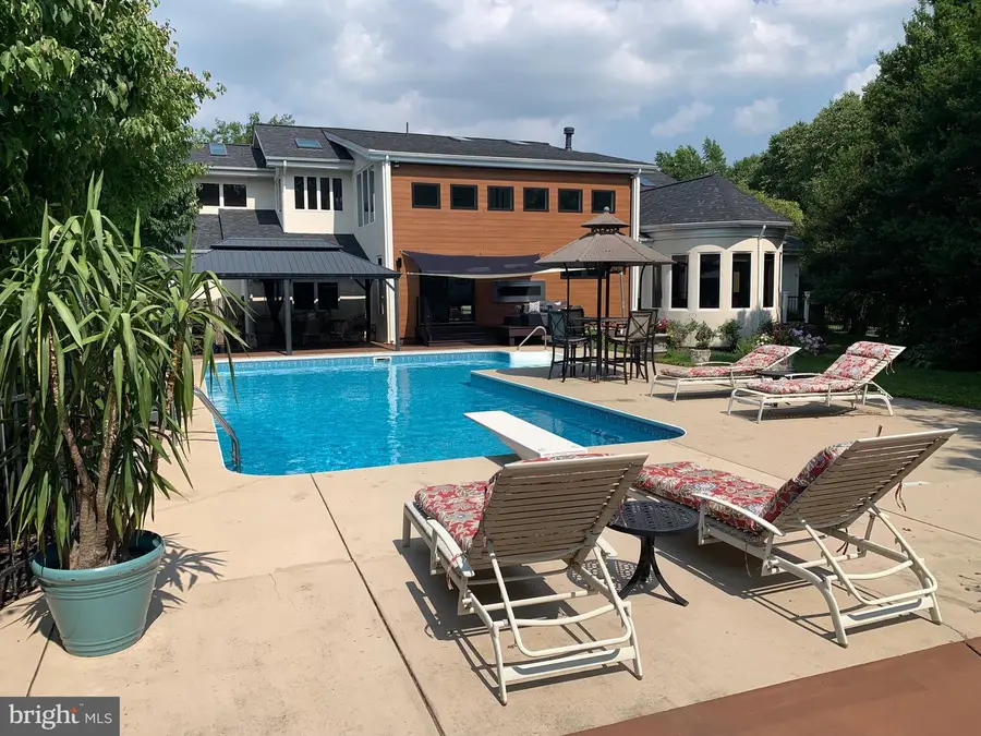 6053 White Flint Dr, Frederick, MD 21702 - #2