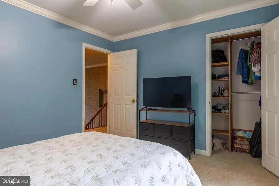 2425 Hunters Chase Ct, Frederick, MD 21702 - #3