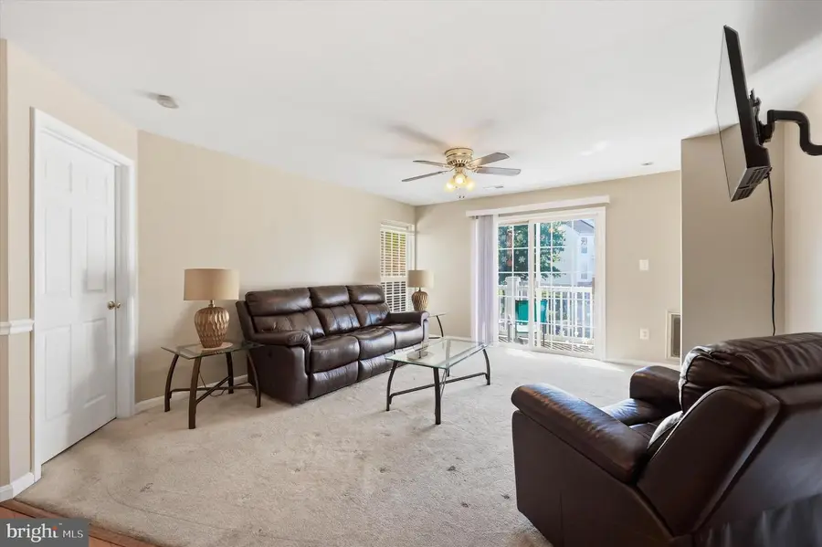 2501 Driftwood Ct #2d, Frederick, MD 21702 - #3
