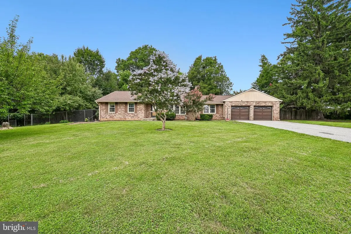 6100 Pembrook St, Frederick, MD 21704 - #1