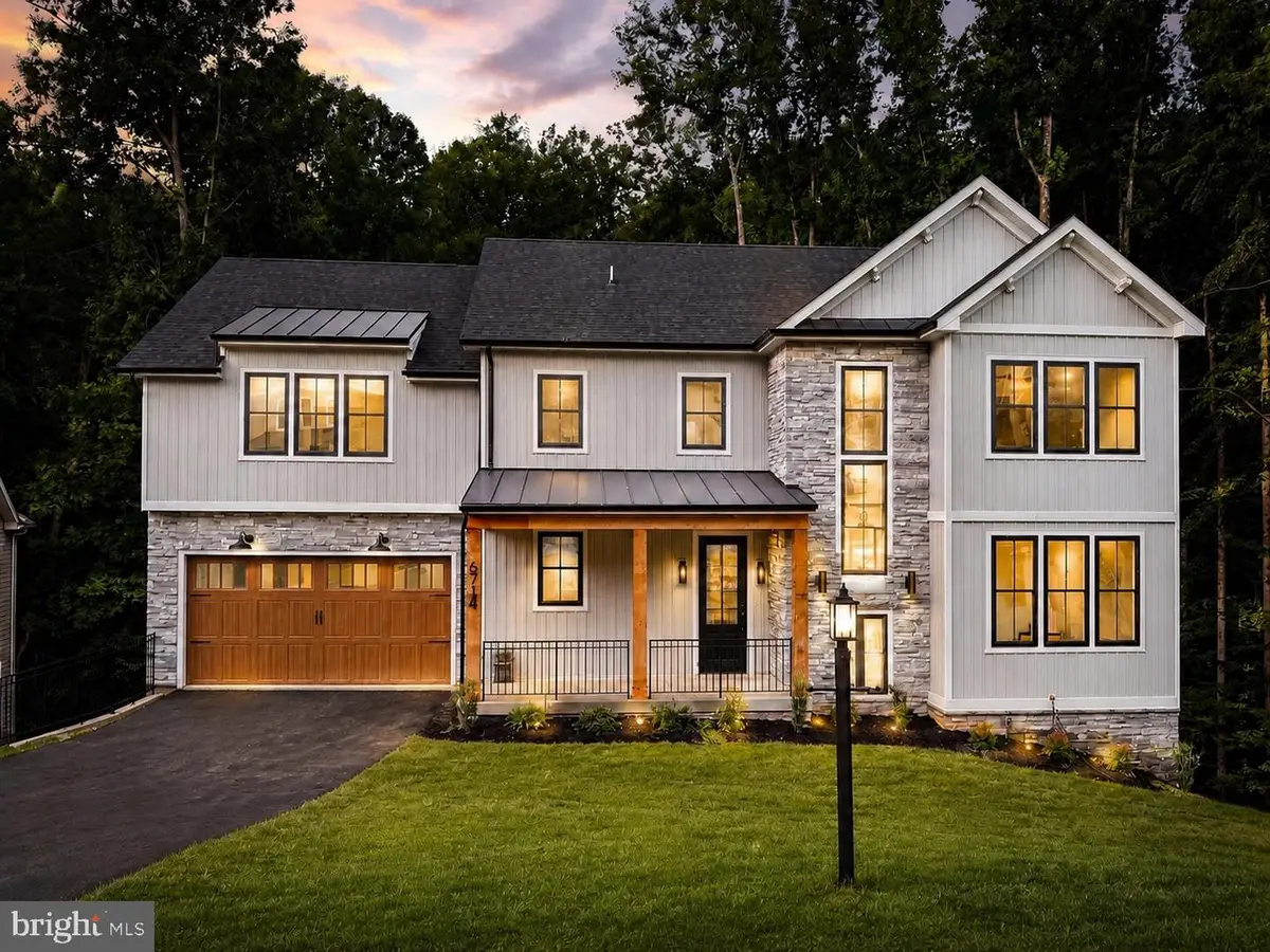 6714 Woodridge Rd, New Market, MD 21774 - #1