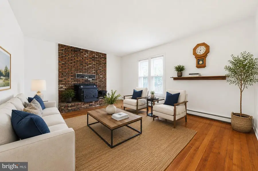 6926 Maryland Ave, Braddock Heights, MD 21714 - #3