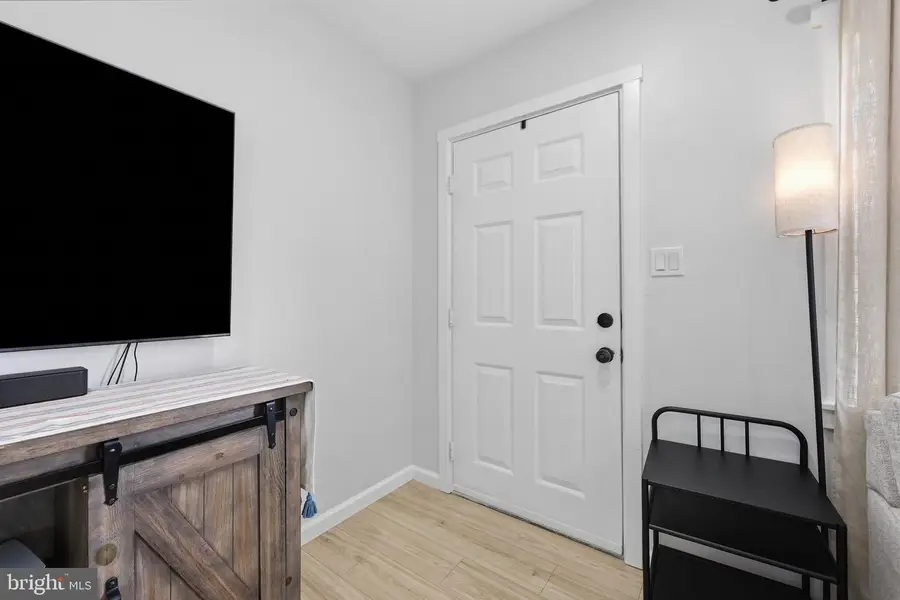 16 Summit Ave, Thurmont, MD 21788 - #3