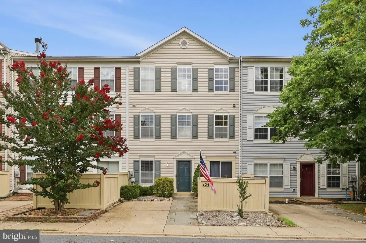 125 Heathfield Dr, Frederick, MD 21702 - #1