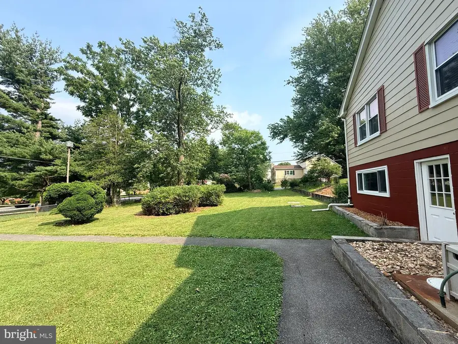 8995 Hamburg Rd, Frederick, MD 21702 - #3