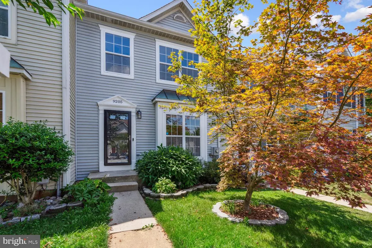 9205 Ridgefield Cir, Frederick, MD 21701 - #1