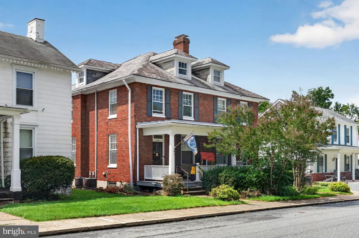 7 Main St, Walkersville, MD 21793 - #1