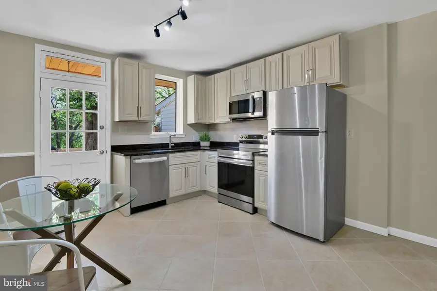 230 E 5th St, Frederick, MD 21701 - #3