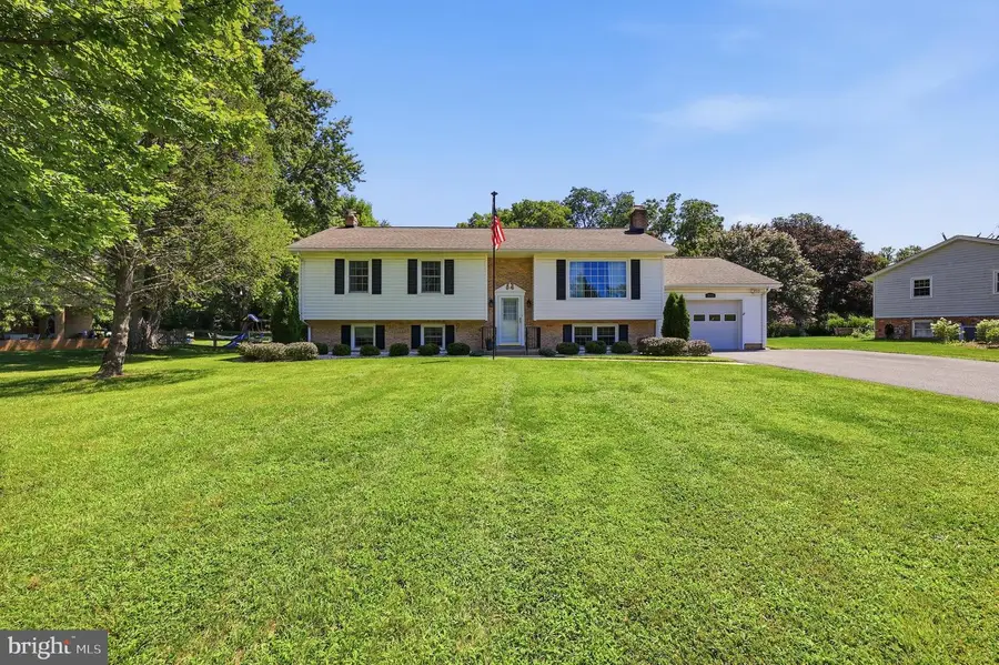 8117 Runnymeade Dr, Frederick, MD 21702 - #3