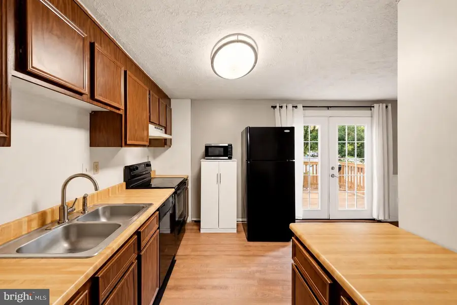 1800 Willow Creek Ct, Frederick, MD 21702 - #2