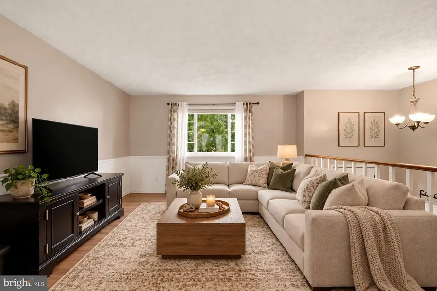1800 Willow Creek Ct, Frederick, MD 21702 - #3