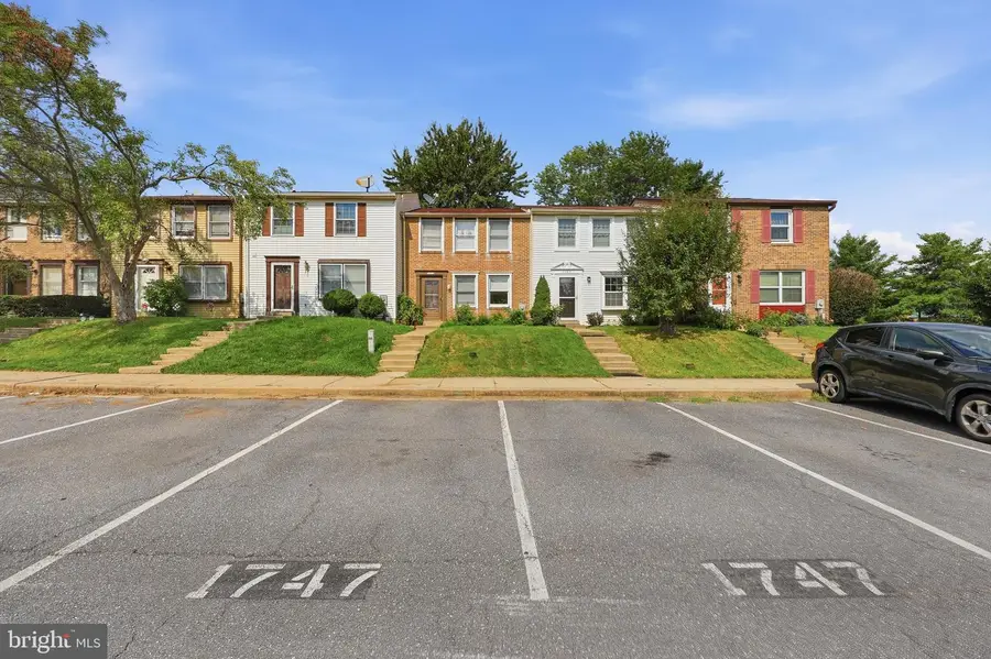 1747 Hillmeade Sq, Frederick, MD 21702 - #2