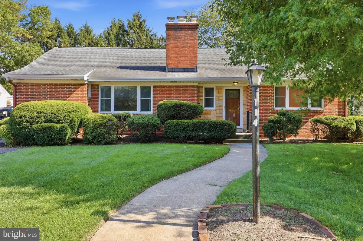 114 Fairview Ave, Frederick, MD 21701 - #1