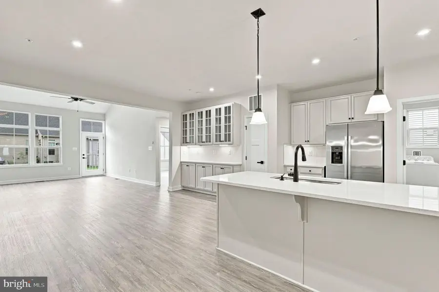 6141 Dock St, Frederick, MD 21703 - #2