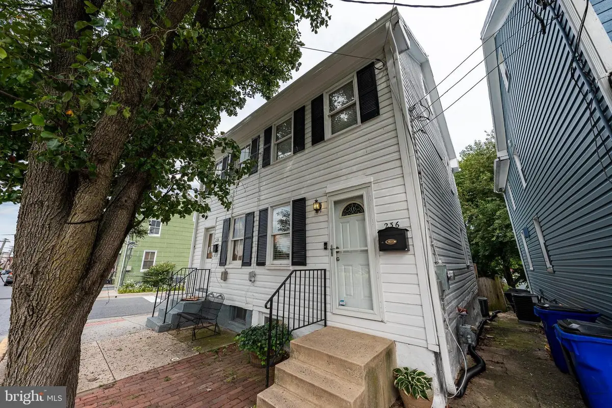 236 S Carroll St, Frederick, MD 21701 - #1