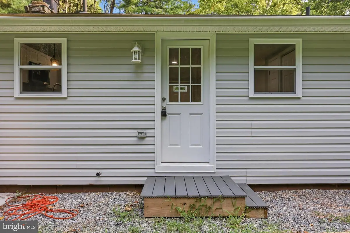 3013 Boss Arnold Rd E, Jefferson, MD 21755 - #1