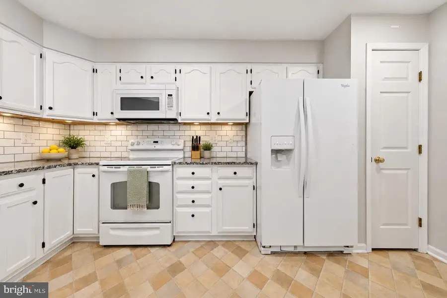 5240 Regal Ct, Frederick, MD 21703 - #3
