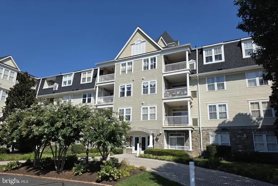 2520 Waterside Dr #108, Frederick, MD 21701 - #2