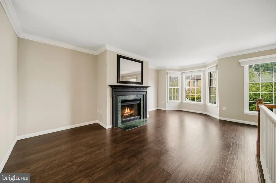 10 Victoria Sq, Frederick, MD 21702 - #3