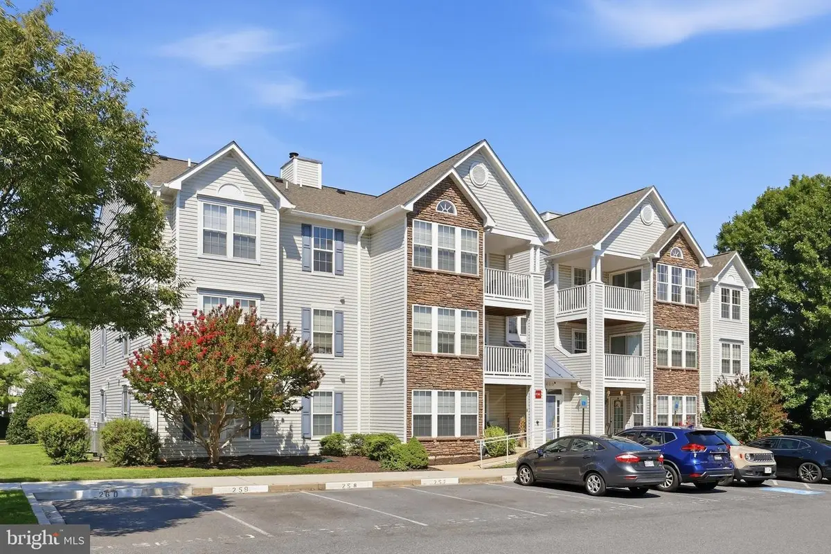 6400 Weatherby Ct #m, Frederick, MD 21703 - #1