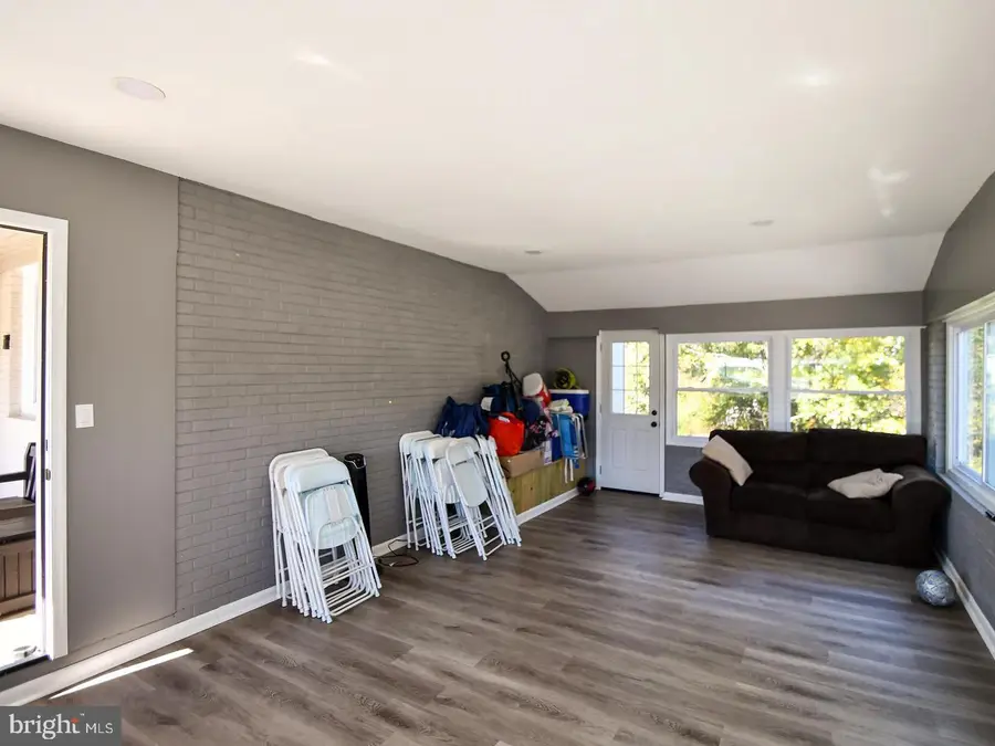 5222 Mussetter Rd, Ijamsville, MD 21754 - #3