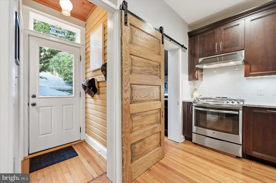 512 Elm St, Frederick, MD 21701 - #3