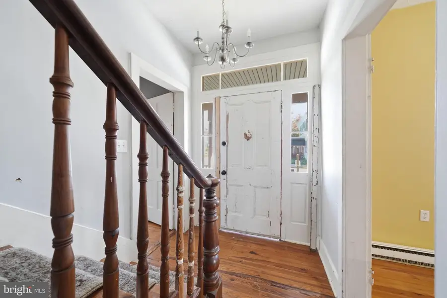 1 W Pennsylvania Ave, Walkersville, MD 21793 - #3