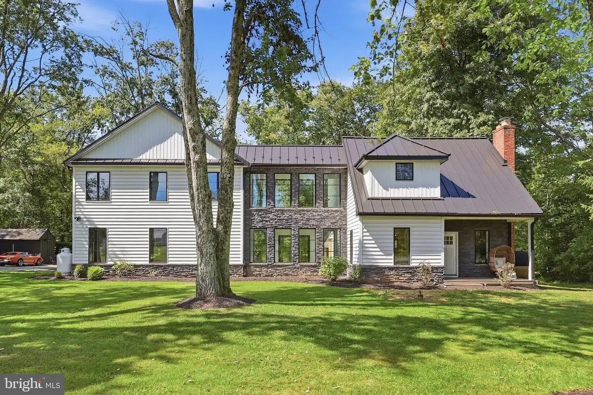 10814 Powell Rd, Thurmont, MD 21788 - #1