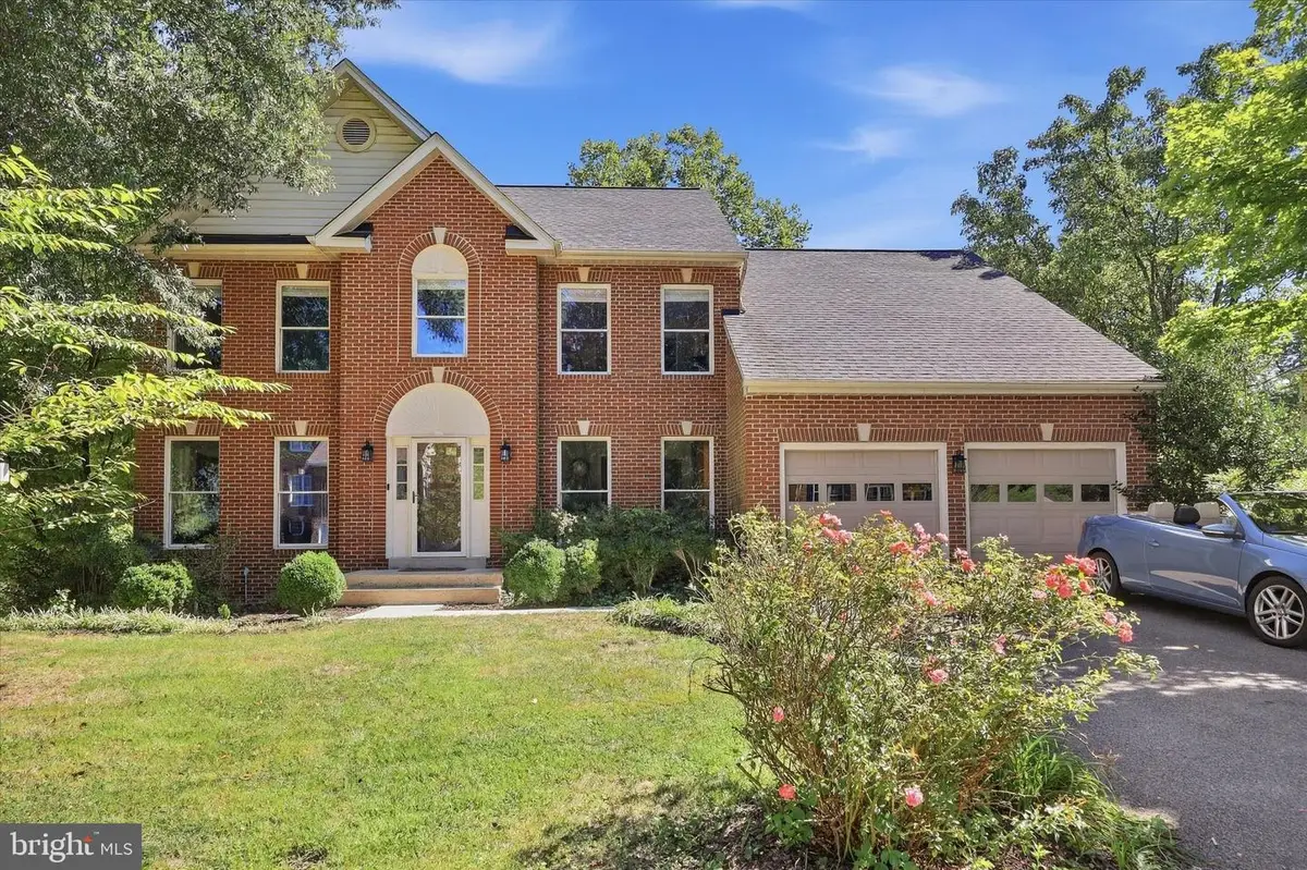 9005 Shadybrook Dr, Frederick, MD 21701 - #1