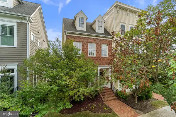 3638 Islington St, FREDERICK, MD 21704