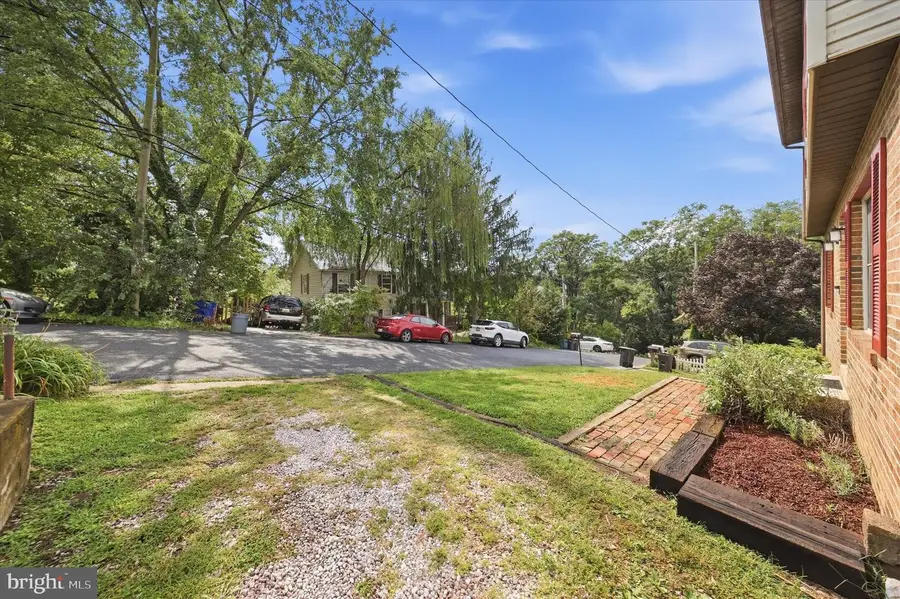 11 W E St, Brunswick, MD 21716 - #3